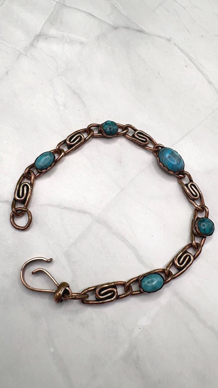 Vintage MCM Copper Turquoise Cabochon Link Bracelet Graduated S Hook 7.75"